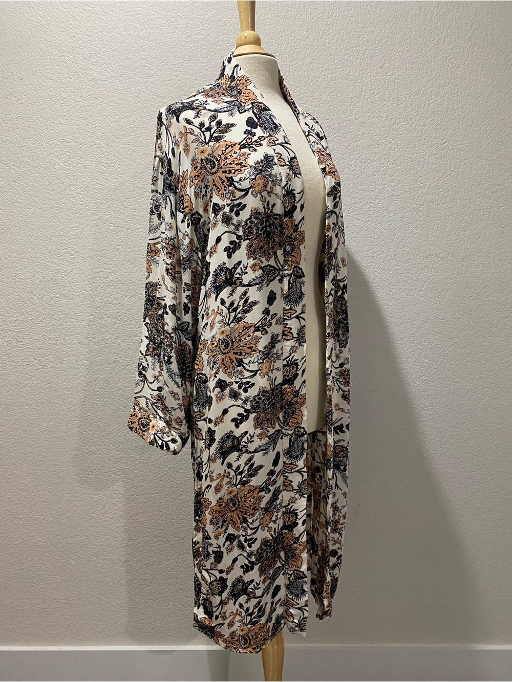 Free People Play It Cool Floral Open Duster Kimono in Cream, Black & Tan - Picture 7 of 11